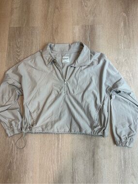Abercrombie & Fitch Soft A&F Light Greige Quarter-Zip Pullover Cropped Jacket